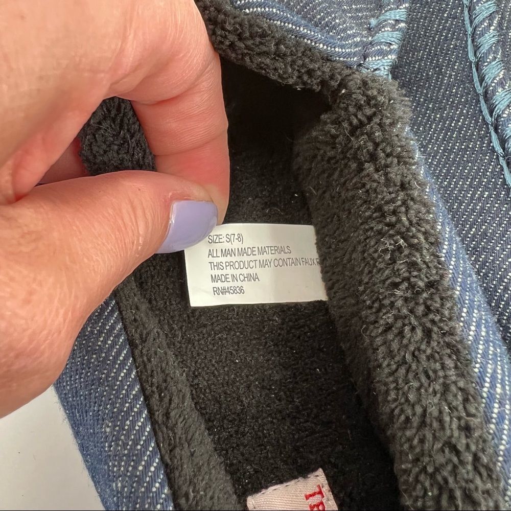 NWOT True Religion Slippers, Denim, Size small 7-8 spell out - Picture 10 of 10